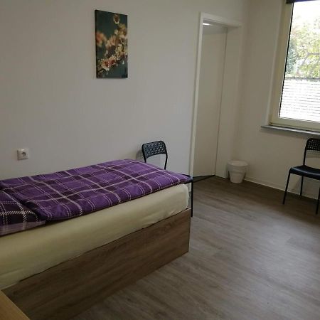 Haupthaus Moeblierte Zimmer Mit Eigenem Bad 于尔岑 外观 照片