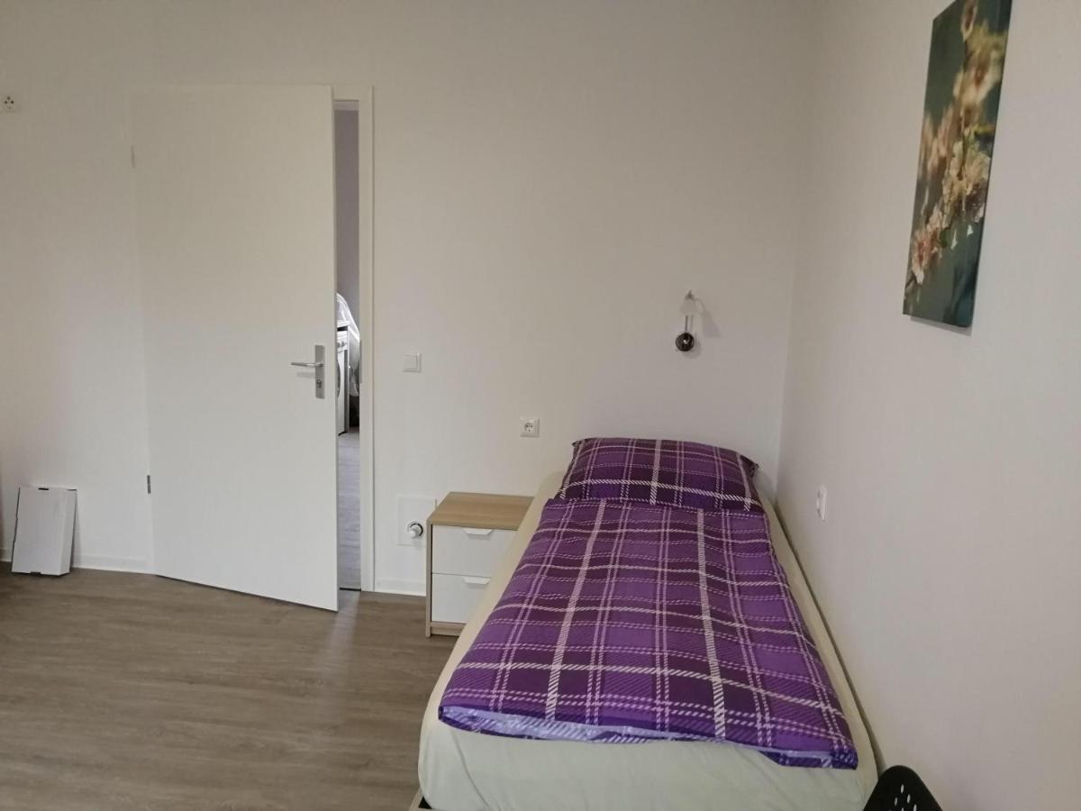 Haupthaus Moeblierte Zimmer Mit Eigenem Bad 于尔岑 外观 照片
